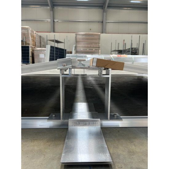 Sistem de montaj panouri fotovoltaice PB-062.1, montare acoperis plat